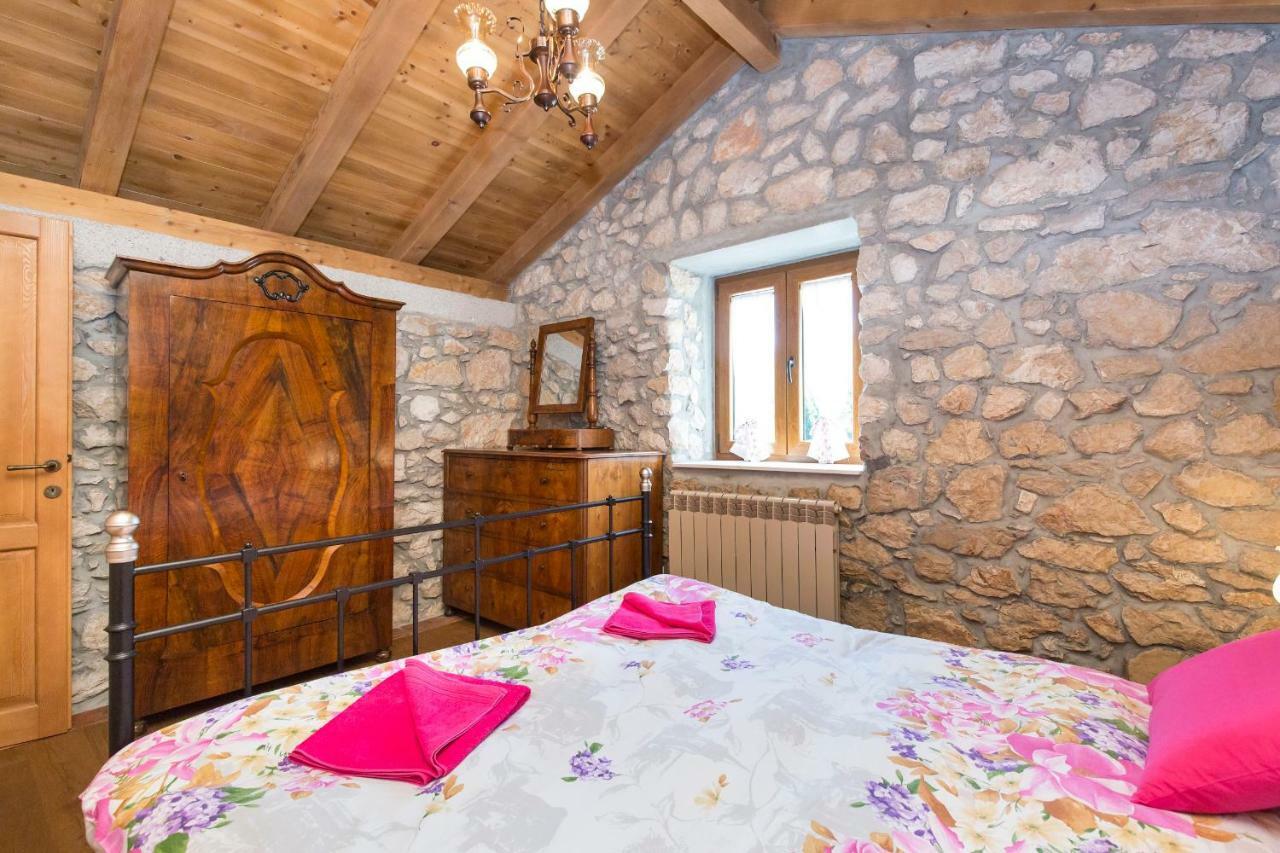Villa Milena Brsec Ngoại thất bức ảnh
